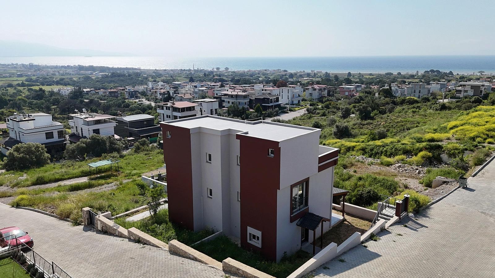 3+1 Villa Mit Meerblick Und Garten Im Viertel Doğanbey Atatürk Zu Verkaufen