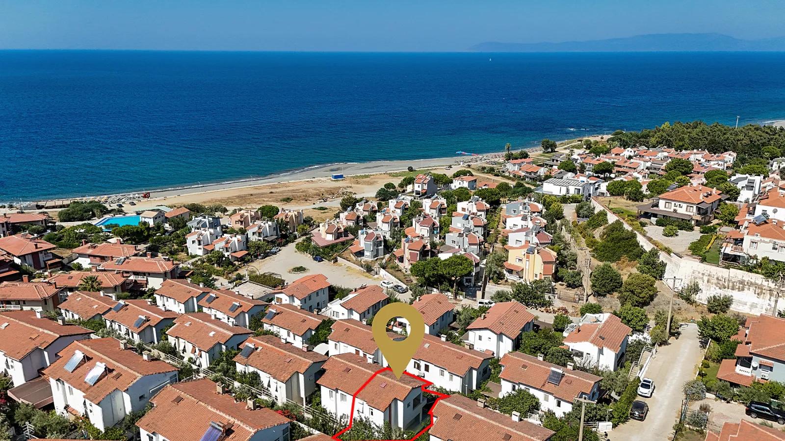 İzmir Seferihisar Im Viertel Atatürk mit Meerblick 2+1 Villa zu verkaufen