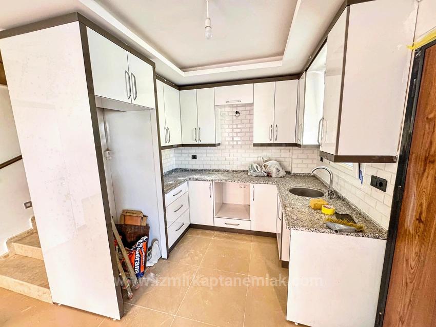 Zentral Gelegene 2+1-Zimmer-Villa Zum Verkauf Im Stadtteil Payamlı Von Seferihisar, İzmir, Nur Wenige Gehminuten Vom Meer Entfernt.