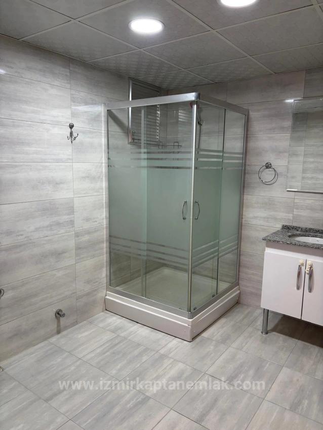 4+2 Maisonette-Wohnung Zum Verkauf Im Stadtteil Turabiye, Seferihisar, Izmir