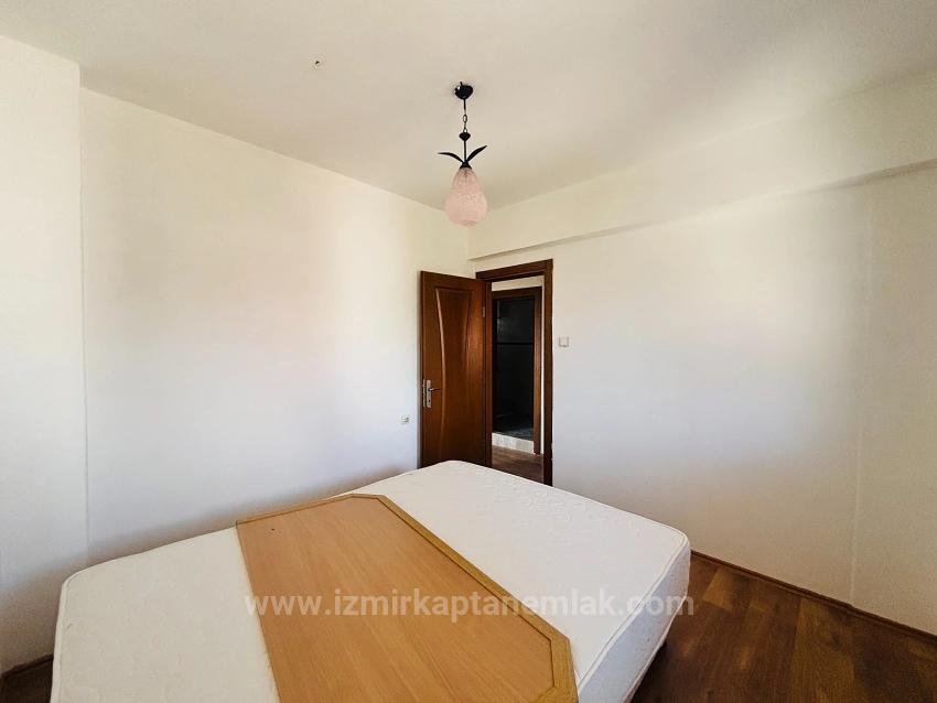 3+1-Zimmer-Villa Zum Verkauf Im Stadtteil Payamlı, Seferihisar, İzmir, 200 M Vom Meer Entfernt, Mit Großem Garten