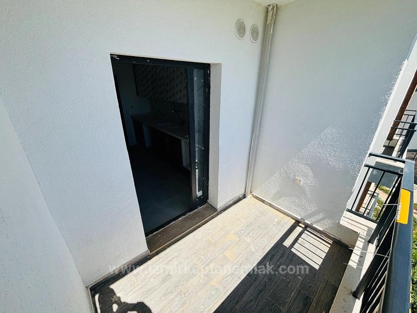 3+1 Mittelgeschosswohnung Zur Miete In İzmir Seferihisar Toki 3. Projektphase