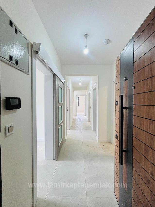 3+1 Mittelgeschosswohnung Zur Miete In İzmir Seferihisar Toki 3. Projektphase