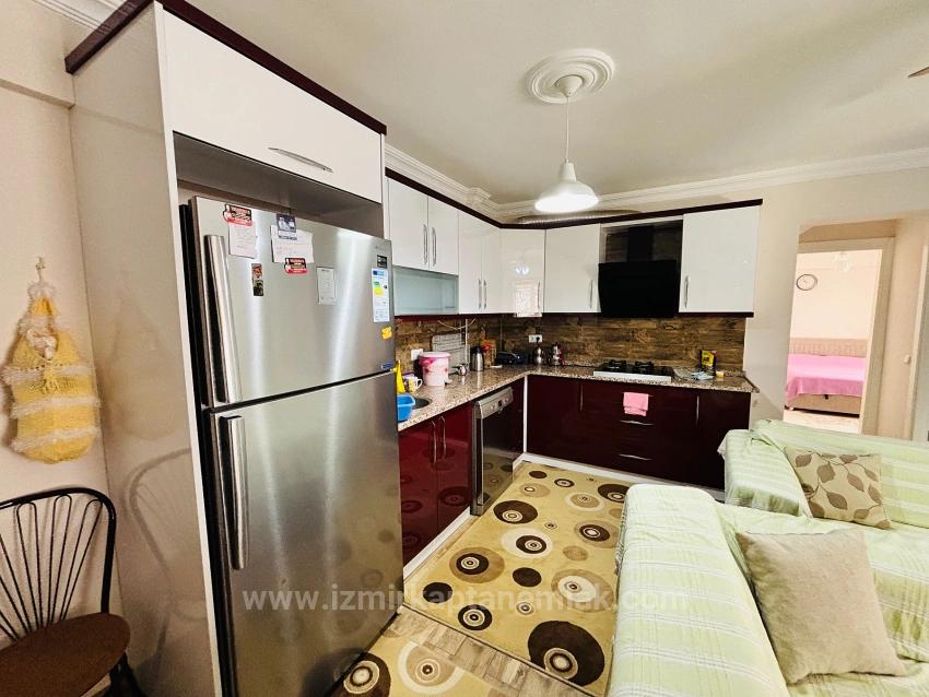 2+1 Erdgeschosswohnung Mit Glasbalkon In Zentraler Lage In Bengiler, Seferihisar, Izmir