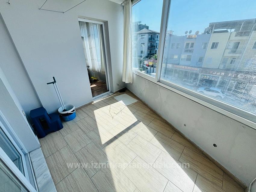 2+1-Zimmer-Wohnung Zum Verkauf In Bengiler, Seferihisar, Izmir, Im Marktzentrum, Nach Vorne Ausgerichtet, Mit Geschlossener Küche