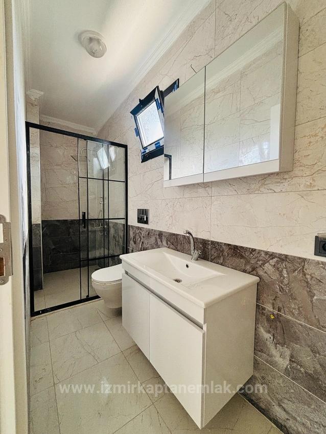 3+1 Villa Mit Großem Garten Zum Verkauf Im Stadtteil Cumhuriyet, Seferihisar, Izmir