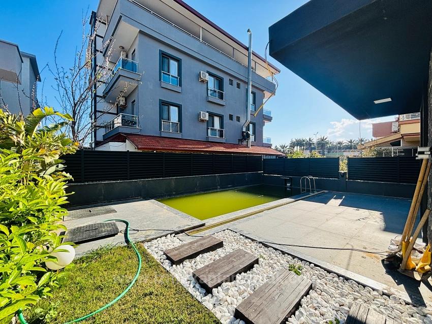 Freistehendes Haus Mit 3+1 Schlafzimmern, Smart-Home-System Und Pool, 100 M Vom Meer Entfernt Im Stadtteil Gümüldür, Menderes, İzmir.