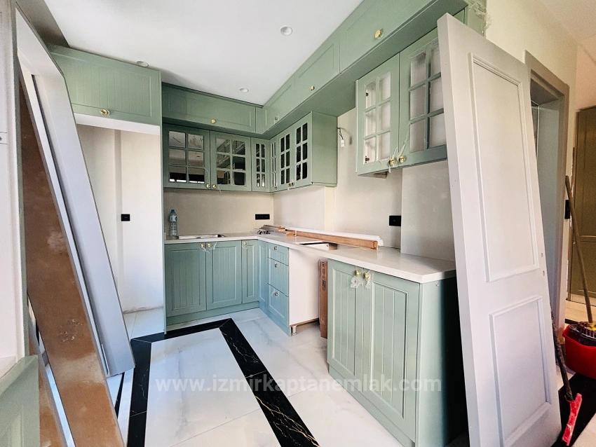 Freistehendes Haus Mit 3+1 Schlafzimmern, Smart-Home-System Und Pool, 100 M Vom Meer Entfernt Im Stadtteil Gümüldür, Menderes, İzmir.