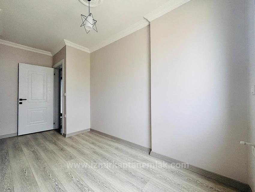 2+1 Maisonette-Villa Im Stadtteil Cumhuriyet, Seferihisar, Izmir