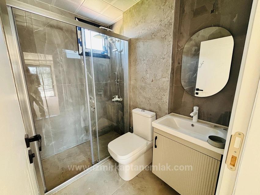 3+1 Freistehende Villa Mit Pool Zum Verkauf Im Stadtteil Cumhuriyet, Seferihisar, Izmir