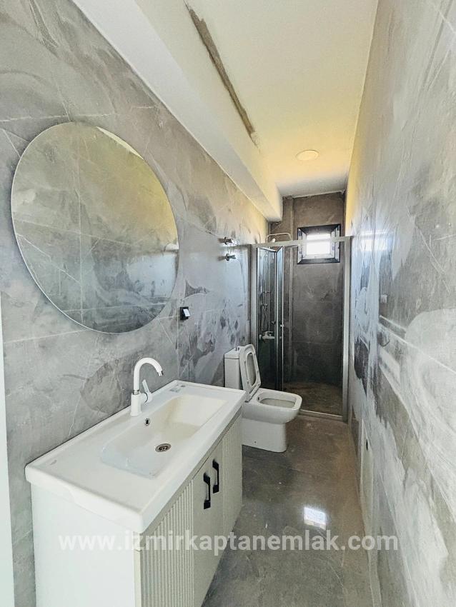 3+1-Zimmer Sommerhaus Zu verkaufen in Cumhuriyet Bz. Seferihisar Doğanbey - 150 m²