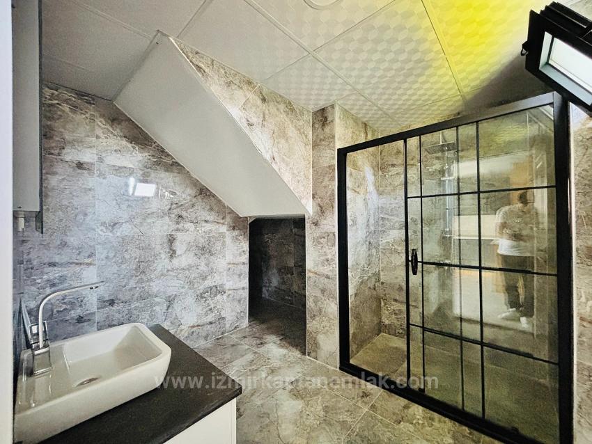 3+1 Freistehende Villa Mit Pool Zum Verkauf Im Stadtteil Cumhuriyet, Seferihisar, Izmir