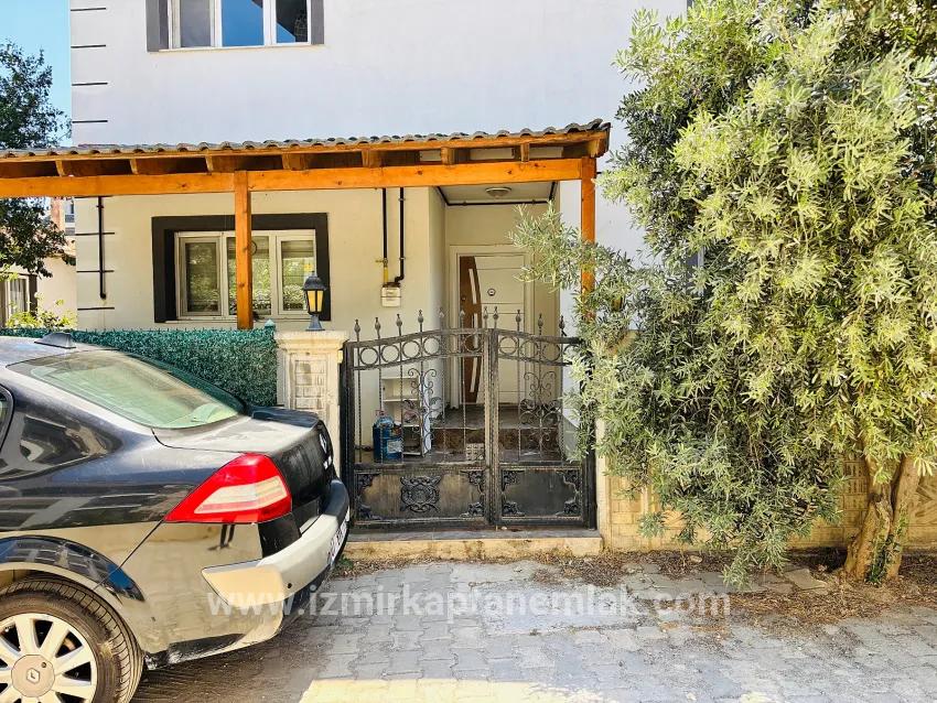2+1-Zimmer Appartement Zu verkaufen in Çolak İbrahim Bey Bz. Seferihisar - 160 m²