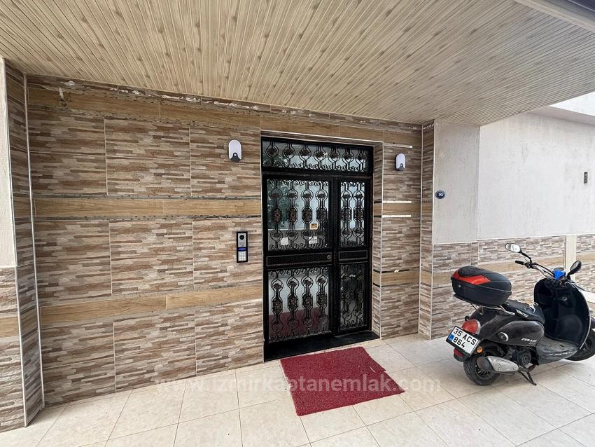 2+1 Apartment Mit Meerblick In Seferihisar Mersinalan