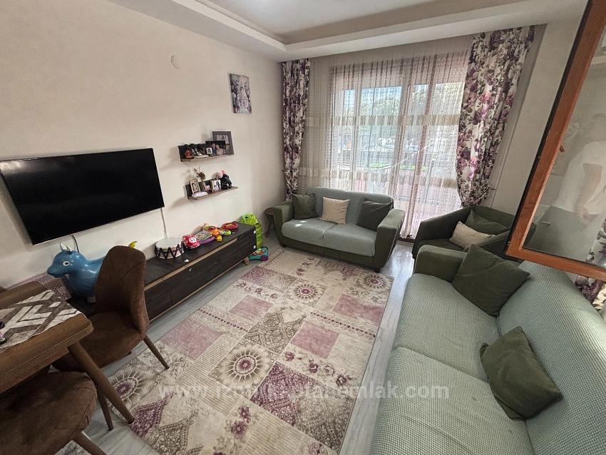 2+1 Apartment Mit Meerblick In Seferihisar Mersinalan