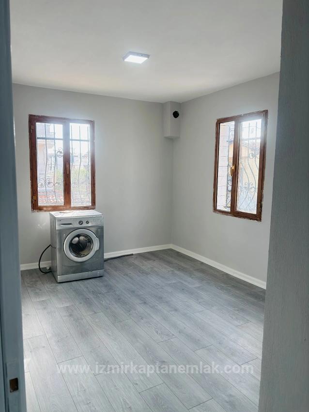 Freistehende Triplex-Sommervilla (4+1 Schlafzimmer) Am Meer In Bengiler, Seferihisar