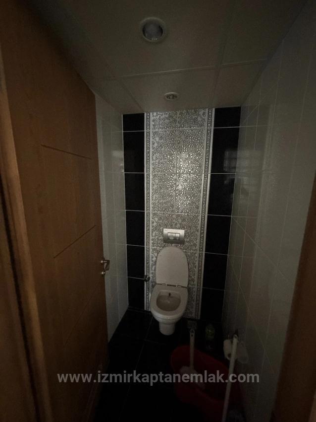 Freistehende Triplex-Sommervilla (4+1 Schlafzimmer) Am Meer In Bengiler, Seferihisar