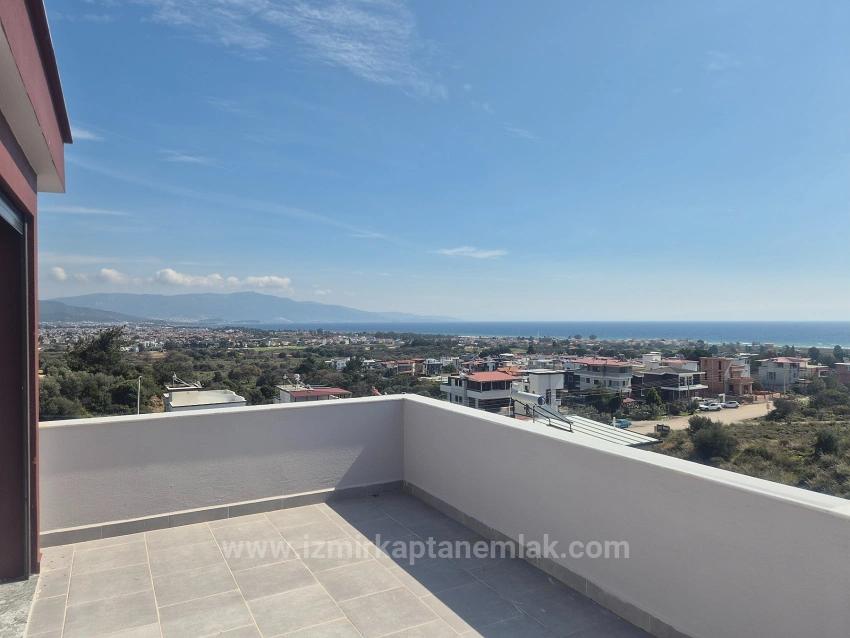 3+1 Villa Mit Meerblick Und Garten Im Viertel Doğanbey Atatürk Zu Verkaufen