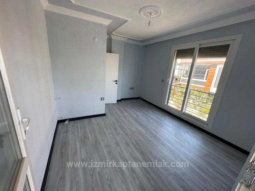 300 M² Große, Freistehende, Brandneue 3+1-Villa Zum Verkauf In İzmir Seferihisar Doğanbey