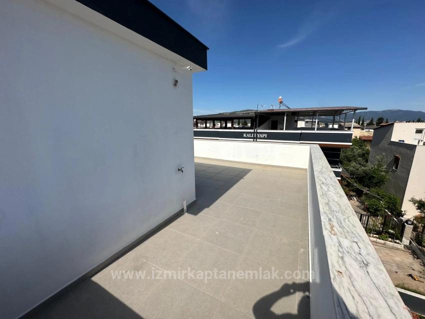 300 M² Große, Freistehende, Brandneue 3+1-Villa Zum Verkauf In İzmir Seferihisar Doğanbey