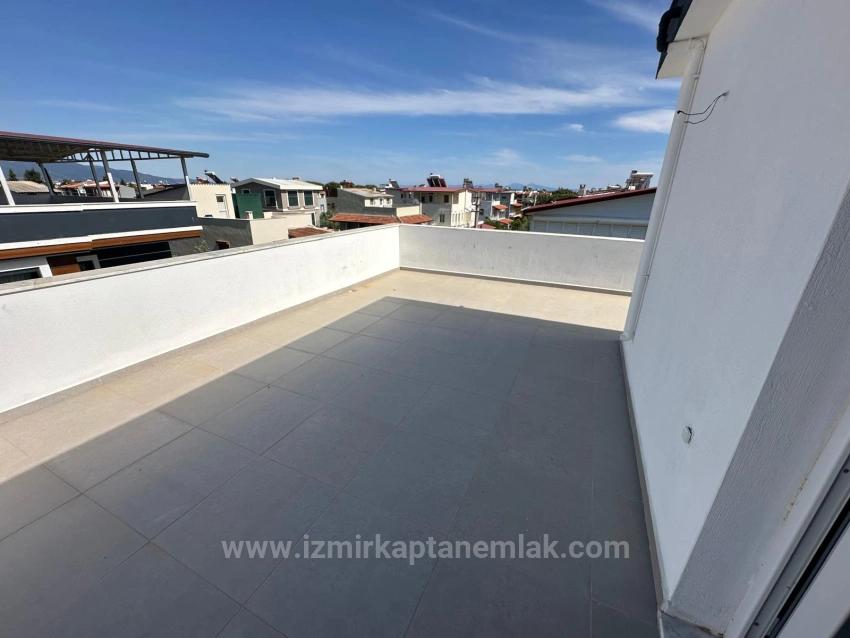 300 M² Große, Freistehende, Brandneue 3+1-Villa Zum Verkauf In İzmir Seferihisar Doğanbey