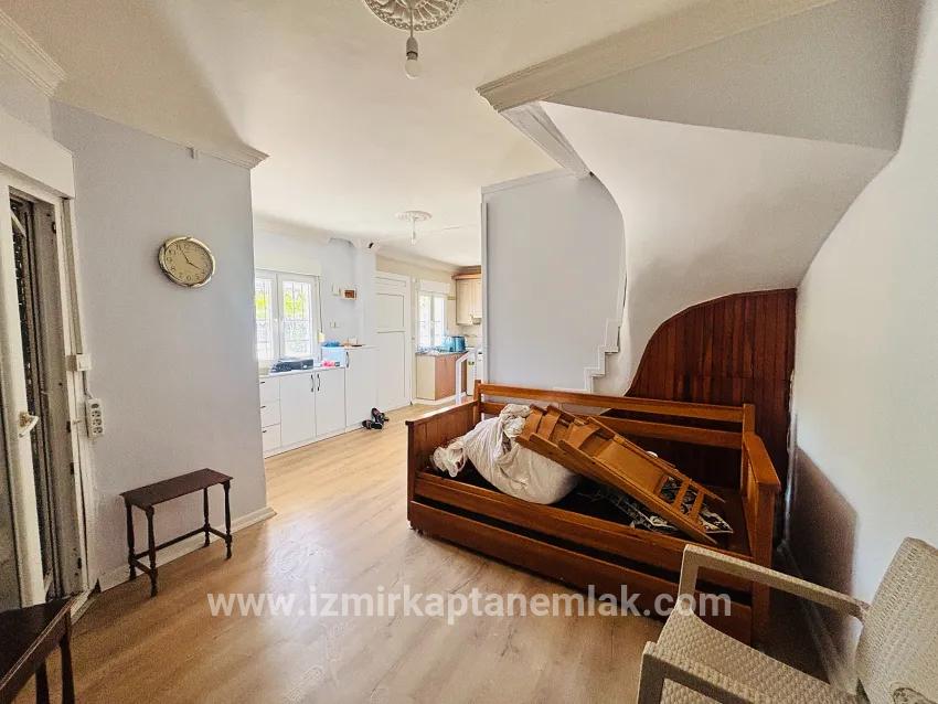 3+1-Zimmer Sommerhaus Zu verkaufen in Mersin Alanı Bz. Seferihisar Ürkmez - 150 m²