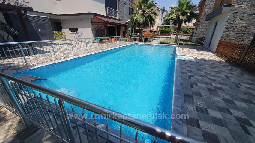 3+1-Zimmer Sommerhaus Zu verkaufen in Payamlı Bz. Seferihisar Doğanbey - 180 m²
