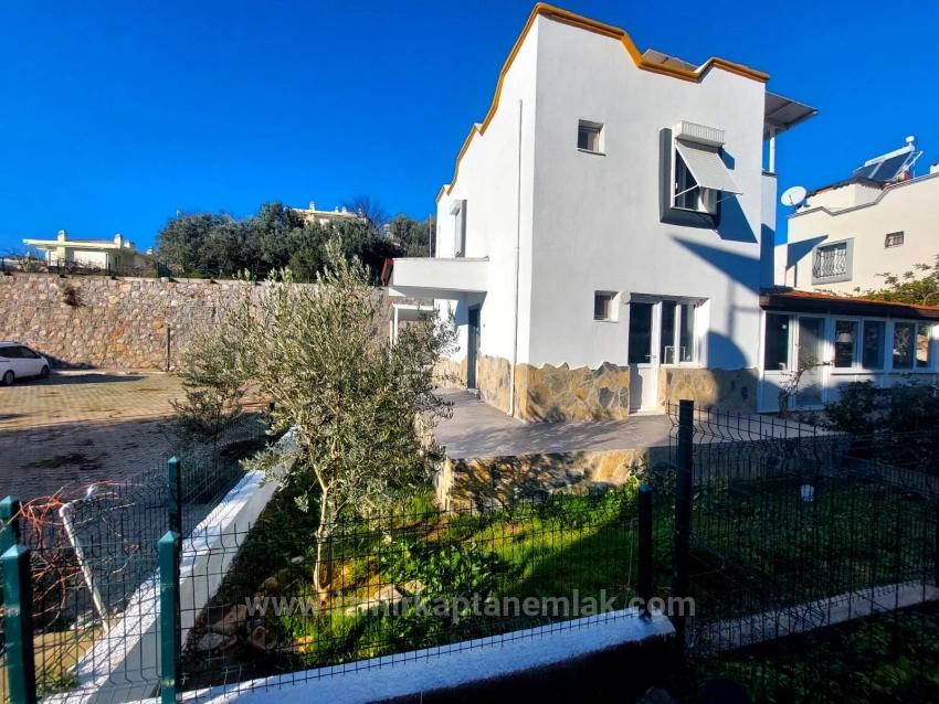 3+1 Sommerhaus Zum Verkauf In İzmir Seferihisar Doğanbey