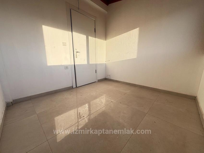 Brandneue 3+1-Zimmer-Villa Mit Großem Garten In Seferihisar Payamlı Village Zu Verkaufen.