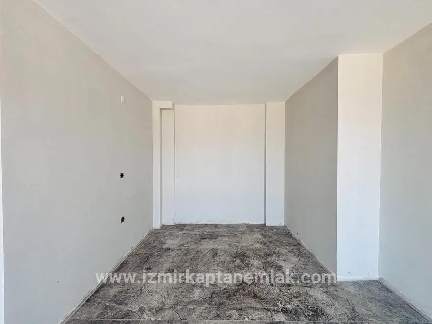 2+1-Zimmer Sommerhaus Zu verkaufen in Atatürk Bz. Seferihisar Doğanbey - 115 m²