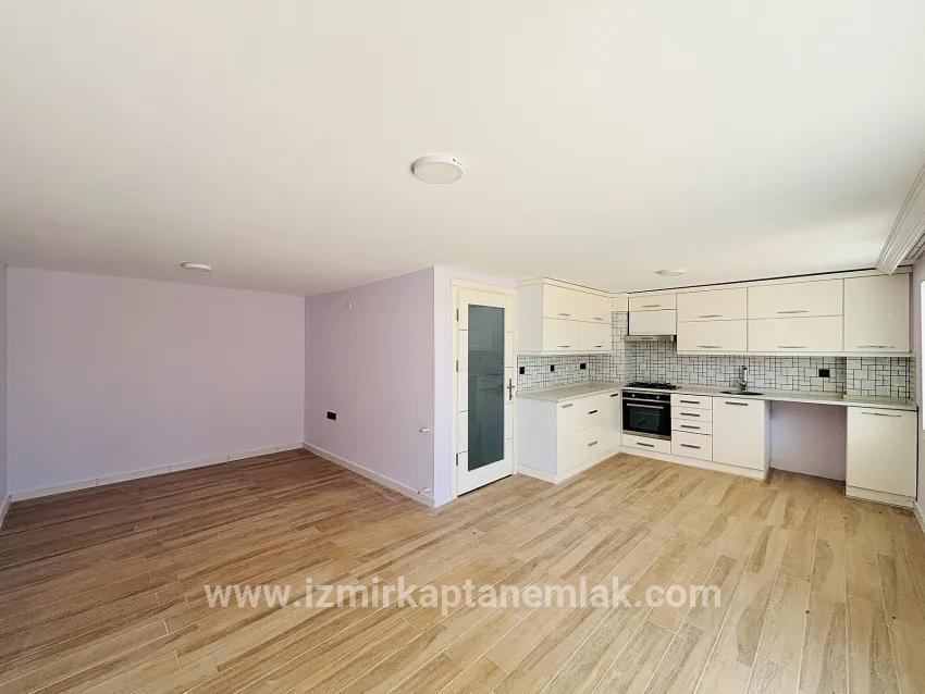 3+2-Zimmer Sommerhaus Zu verkaufen in Atatürk Bz. Seferihisar Doğanbey - 160 m²