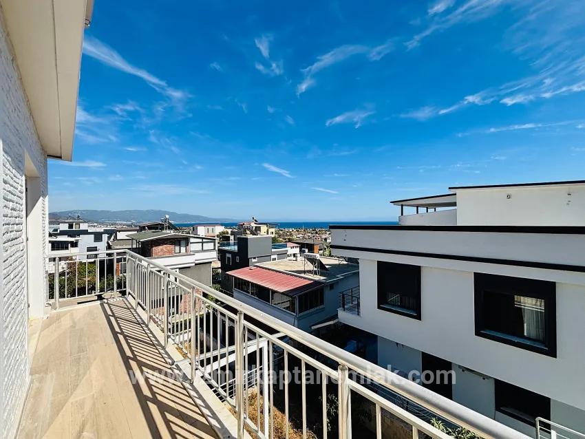 3+2-Zimmer Sommerhaus Zu verkaufen in Atatürk Bz. Seferihisar Doğanbey - 160 m²