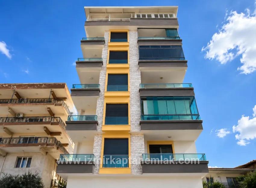 3+1-Zimmer Appartement Zu verkaufen in Gümüldür Fevzi Çakmak Bz. Menderes Gümüldür - 145 m²