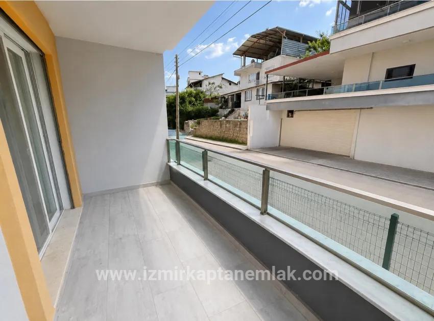 3+1-Zimmer Appartement Zu verkaufen in Gümüldür Fevzi Çakmak Bz. Menderes Gümüldür - 145 m²