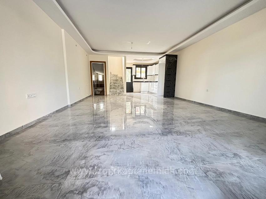 Geräumige 3+1 Villa Zum Verkauf Im Zentrum Von Seferihisar Doğanbey