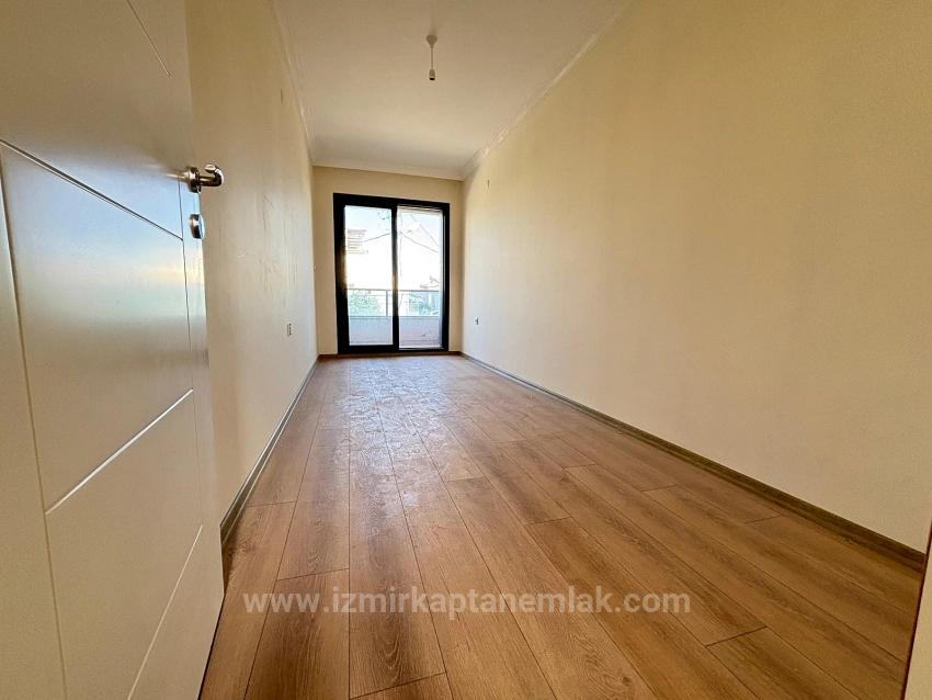 Geräumige 3+1 Villa Zum Verkauf Im Zentrum Von Seferihisar Doğanbey