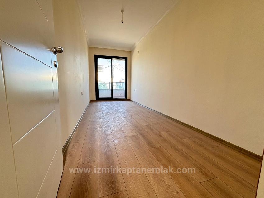 Geräumige 3+1 Villa Zum Verkauf Im Zentrum Von Seferihisar Doğanbey