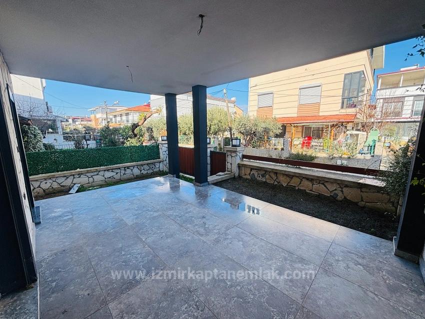 Freistehende, Geräumige 3+1 Villa Zum Verkauf Im Zentrum Von Seferihisar Payamlı