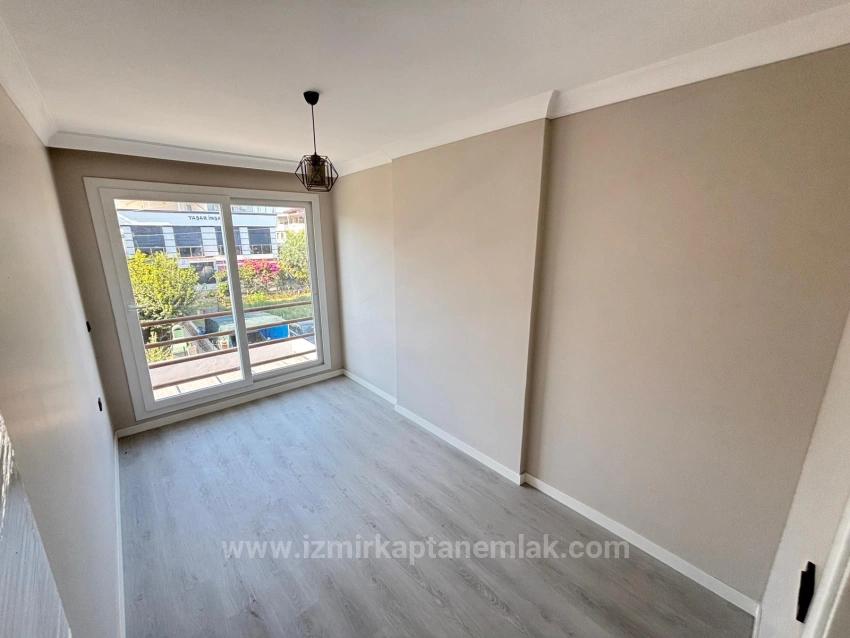 Freistehende, Geräumige 3+1 Villa Zum Verkauf Im Zentrum Von Seferihisar Payamlı