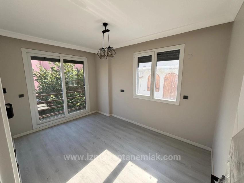 Freistehende, Geräumige 3+1 Villa Zum Verkauf Im Zentrum Von Seferihisar Payamlı