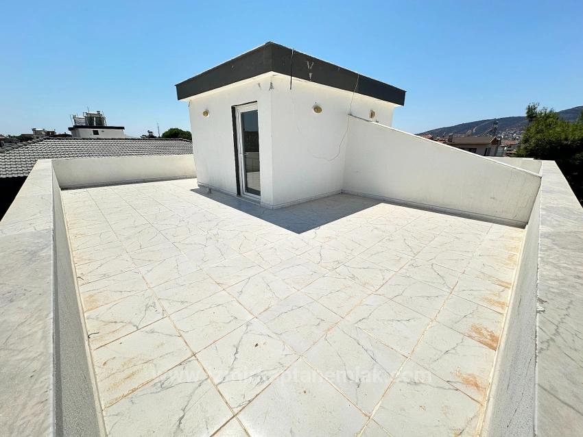 Brandneue 3+1-Zimmer-Villa Mit Großem Garten, 500 M Vom Strand Entfernt In Seferihisar Doğanbey Zu Verkaufen