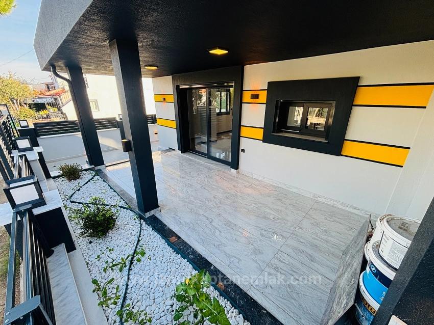 210 M² Große, Unabhängige Luxusgarten-3+1-Villa Zum Verkauf In Seferihisar Doğanbey