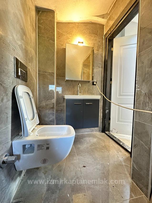 210 M² Große, Unabhängige Luxusgarten-3+1-Villa Zum Verkauf In Seferihisar Doğanbey