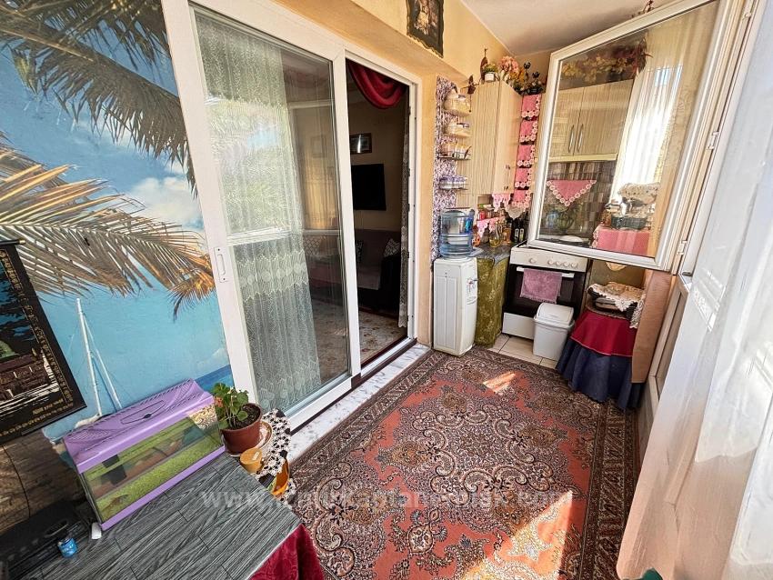 2+1-Zimmer-Wohnung Zum Verkauf Im Zentrum Von Seferihisar Ürkmez, 150 M Vom Strand Entfernt