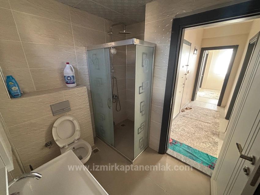 3+1 Apartment Mit Meerblick In Izmir Menderes Fevzi Çakmak