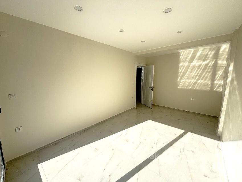 2+1 Reverse-Maisonette-Wohnung In Izmir Seferihisar Çolak İbrahim