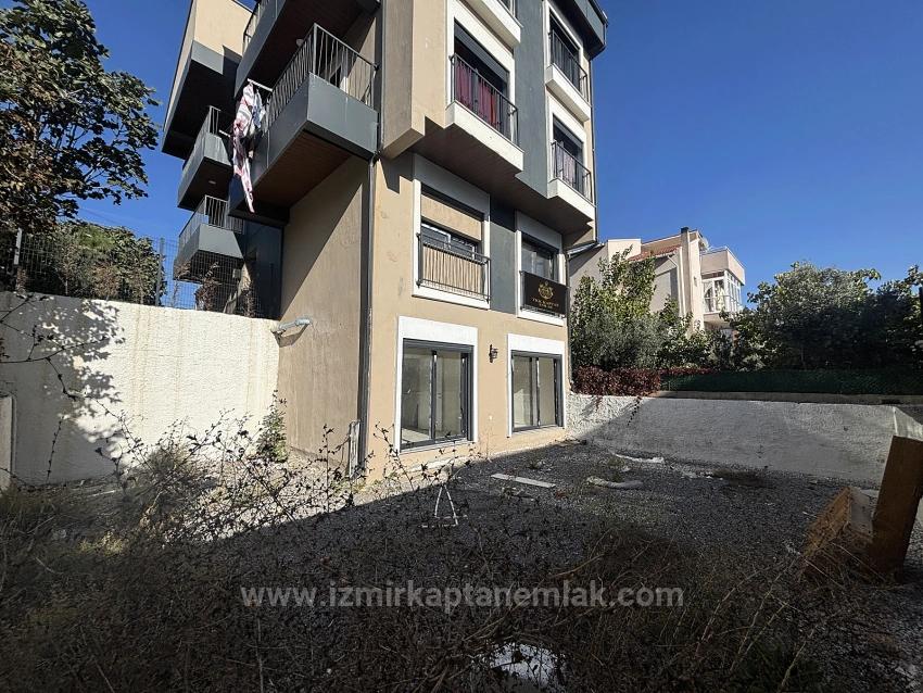 2+1 Reverse-Maisonette-Wohnung In Izmir Seferihisar Çolak İbrahim