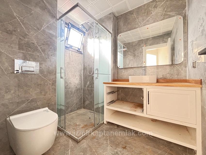 2+1 Villa Zum Verkauf 600 Meter Vom Meer Entfernt In Ürkmez, Seferihisar, Izmir