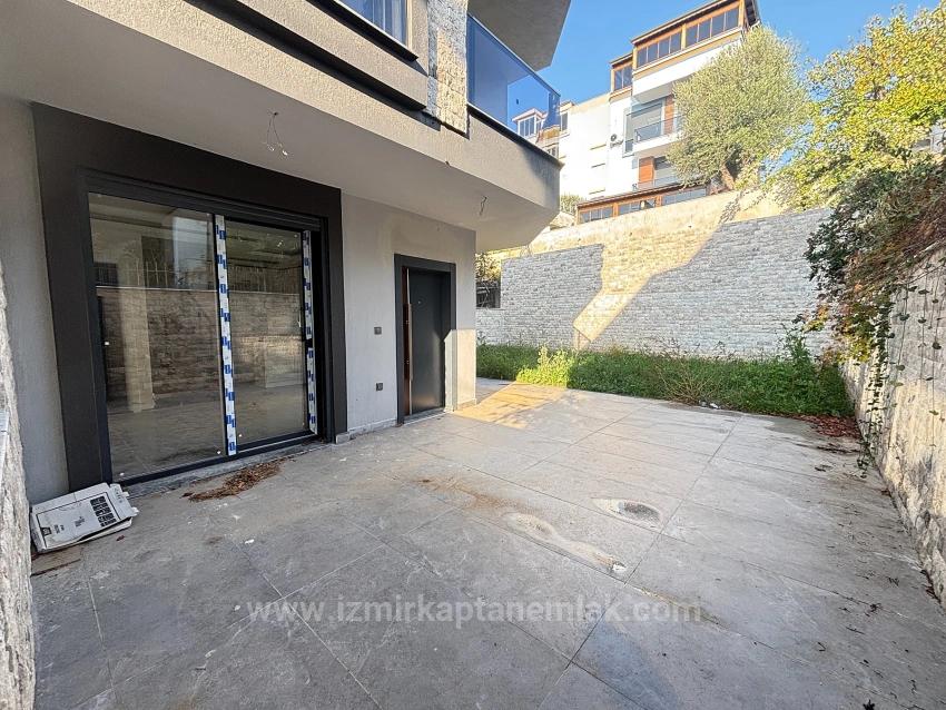 2+1 Villa Zum Verkauf 600 Meter Vom Meer Entfernt In Ürkmez, Seferihisar, Izmir