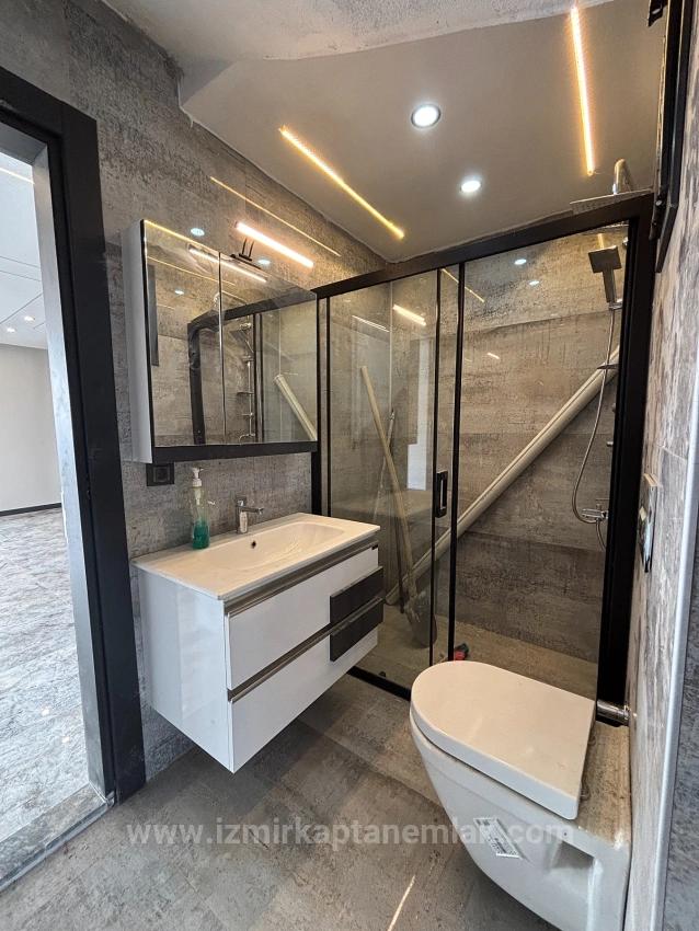 Ultraluxuriöse 4+1-Triplex-Villa Mit Freistehendem Großen Garten In İzmir Seferihisar Doğanbey